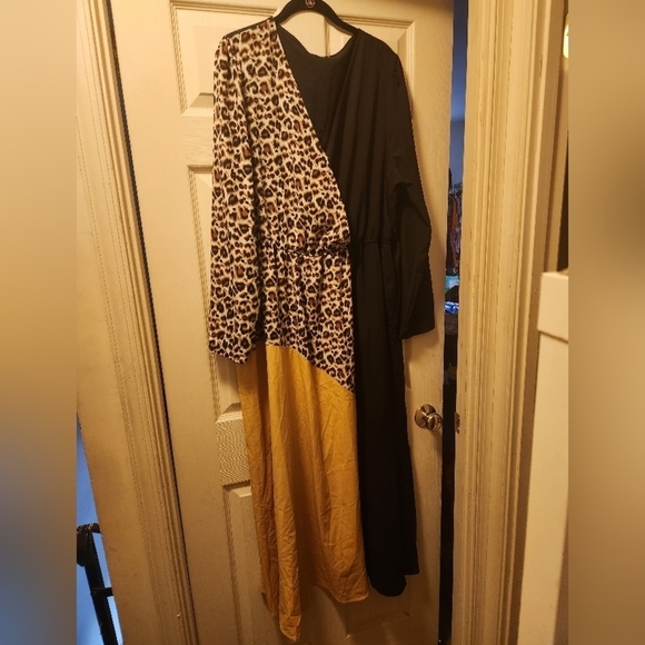 NWOT Shein 4XL Dress Animal Print - Picture 1 of 2